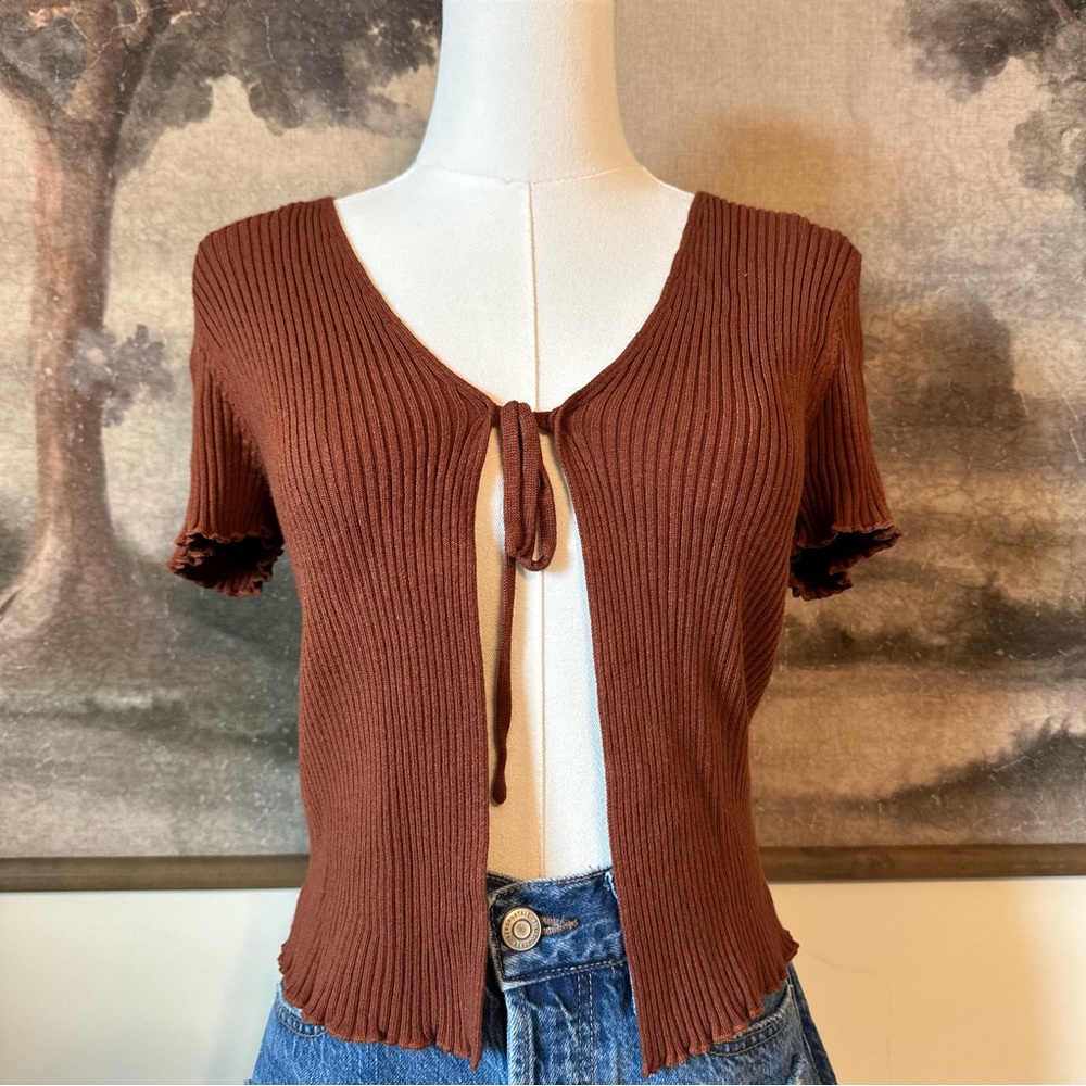 Rue21 Chocolate Ribbed Tie-Front Short Sleeve Top